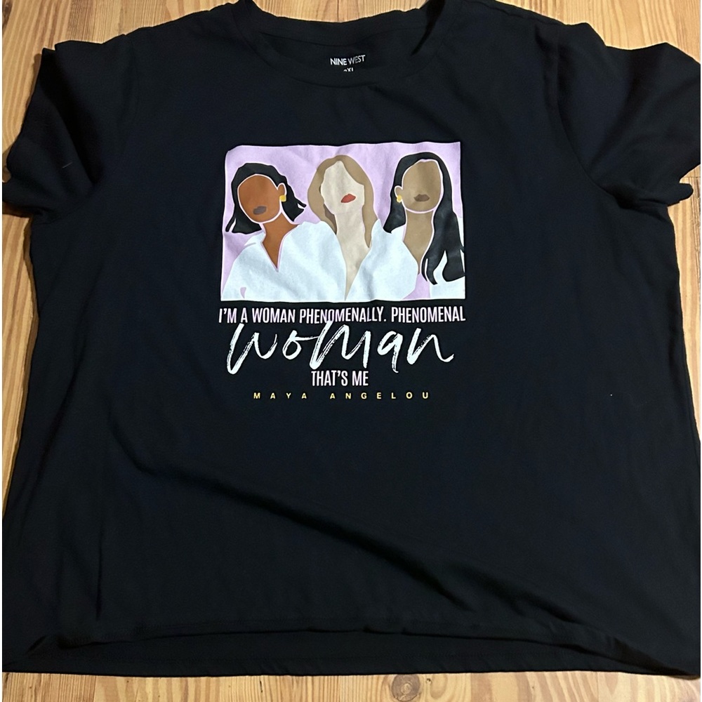 Graphic tee shirt